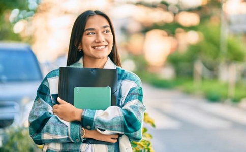 在选择国际学校之前，你得先了解清楚ib ap alevel的区别！