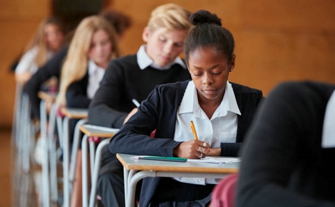 英国九大公学地理位置，英国九大公学全部是男校吗